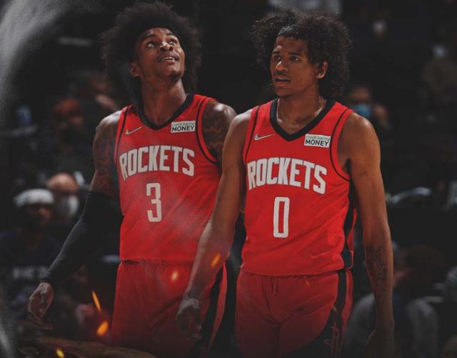 开云品牌平台-格林低迷莫布利闪光 众新秀揭幕战表现各有千秋